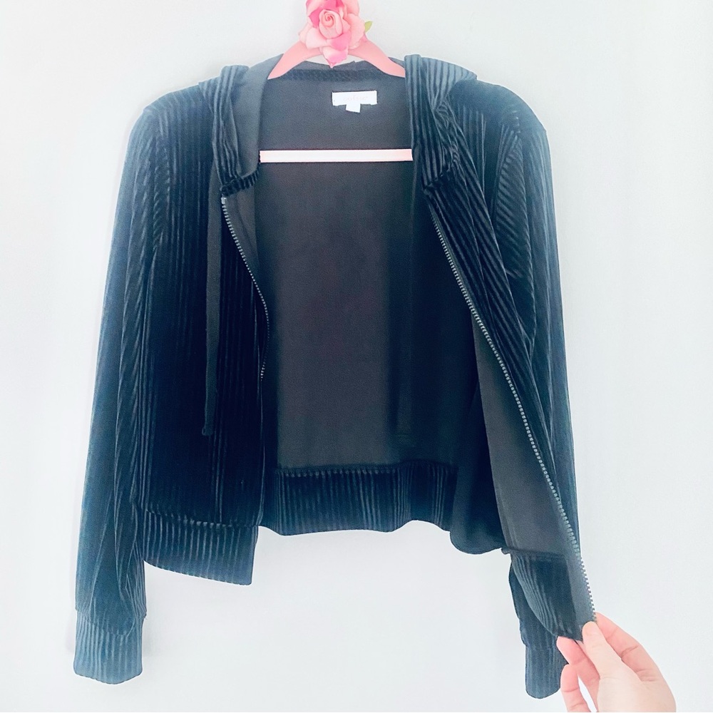 💕Black Velvet Hoodie Sweater Jacket SZ M